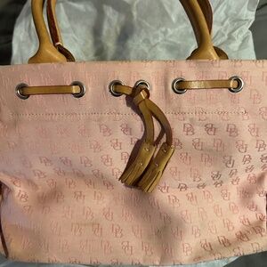 Dooney & Bourke Purse
